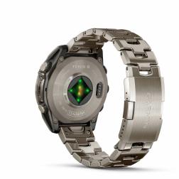 Часы Garmin Fenix 8 47mm Amoled Sapphire Titanium, светло-серый, титановый ремешок (010-02904-40)